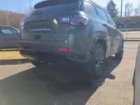 Käytetty Jeep Compass 180 HP (132 kW) 2022 Musta Katumaasturi