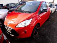 Gebraucht Ford Ka Titanium 69 PS (50 kW) 2015 Flamerot Kleinwagen