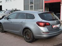 Gebraucht Opel Astra Innovation 125 PS (91 kW) 2012 Silber Kombi