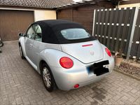 Gebraucht VW New Beetle Highline 101 PS (74 kW) 2005 Silber Kleinwagen