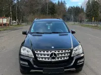 Gebraucht Mercedes ML350 231 PS (169 kW) 2010 Schwarz SUV