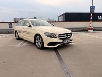 Second-hand Mercedes E200 150 CP (110 kW) 2017 Galben Break