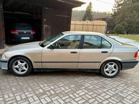 Gebraucht BMW 316 102 PS (75 kW) 1992 Beige Limousine