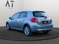Gebraucht Toyota Auris Team 97 PS (71 kW) 2008 Silber Kleinwagen