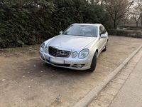 Gebraucht Mercedes E230 Avantgarde 204 PS (150 kW) 2008 Silber Limousine