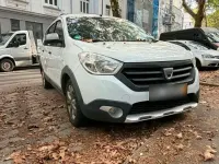 Gebraucht Dacia Lodgy Stepway 115 PS (84 kW) 2016 Weiß Van / Kleinbus