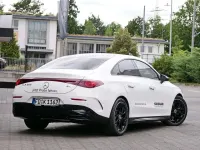 Gebraucht Mercedes CLA200 AMG 184 PS (135 kW) 2026 Weiß Coupé