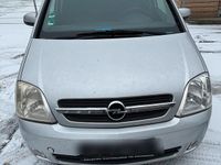 Gebraucht Opel Meriva 90 PS (66 kW) 2005 Silber Van / Kleinbus