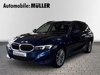 Gebraucht BMW 320 Shadowline 190 PS (139 kW) 2023 Blau Kombi