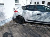 Second-hand Renault Mégane Expression 101 CP (74 kW) 2013 Alb Berlinǎ