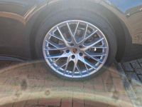 Second-hand Porsche Panamera 330 CP (242 kW) 2017 Negru Berlinǎ