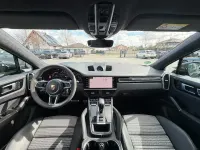 Gebraucht Porsche Cayenne Coupe GTS 460 PS (338 kW) 2023 Tiefschwarz SUV