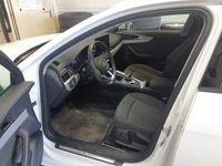 Second-hand Audi A4 S-Line 190 CP (139 kW) 2023 Alb Break