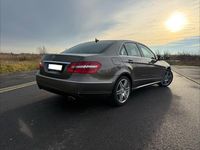 Gebraucht Mercedes E350 Avantgarde 292 PS (214 kW) 2010 Beige Limousine