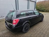 Gebraucht Opel Astra 85 PS (62 kW) 2009 Schwarz Kombi