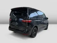 Używany VW Multivan Life 245 KM (180 kW) 2025 Czarny Minivan