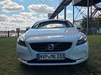 Gebraucht Volvo V40 150 PS (110 kW) 2014 Weiß Kombi