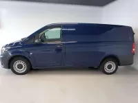 Gebraucht Mercedes Vito 136 PS (100 kW) 2021 Navyblau Van