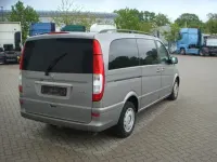 Gebraucht Mercedes Viano 204 PS (150 kW) 2011 Silber Van / Kleinbus