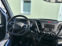 Gebraucht Iveco Daily 2021 Weiß Limousine