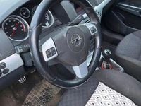 Gebraucht Opel Astra 92 PS (67 kW) 2004 Schwarz Kombi