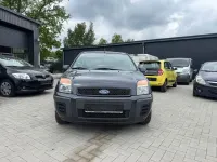Occasion Ford Fusion Style 80 ch (58 kW) 2008 Gris Citadine