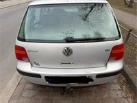 Gebraucht VW Golf 115 PS (84 kW) 1999 Silber Coupé