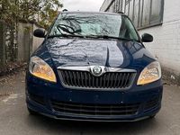 Gebraucht Skoda Fabia 70 PS (51 kW) 2012 Blau Kombi