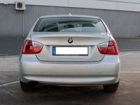 gebraucht BMW 318 D 2.0 Ltr 122 CV