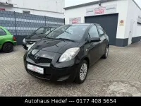 Gebraucht Toyota Yaris 69 PS (50 kW) 2011 Schwarz Kleinwagen
