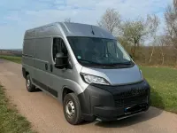 Gebraucht Peugeot Boxer 140 PS (102 kW) 2024 Silber Van