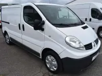 Gebraucht Renault Trafic 90 PS (66 kW) 2012 Weiss casablanca Van / Kleinbus
