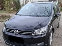 Gebraucht VW Touran Cup 106 PS (77 kW) 2014 Schwarz Van / Kleinbus