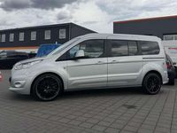 Gebraucht Ford Tourneo Connect Titanium 120 PS (88 kW) 2017 Silber Van / Kleinbus