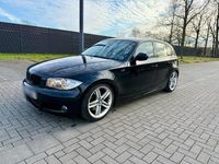 Gebraucht BMW 123 Advantage 204 PS (150 kW) 2011 Schwarz Kleinwagen