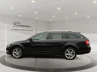 gebraucht Skoda Octavia Combi 2.0 TDI DSG Style ACC LED Navi Kamera