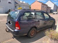 Gebraucht Ford Focus 90 PS (66 kW) 2002 Blau Kombi