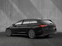 Neu Skoda Superb SportLine 204 PS (150 kW) 2025 Blau Kombi
