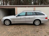 Gebraucht Mercedes E320 Avantgarde 224 PS (164 kW) 2003 Silber Kombi