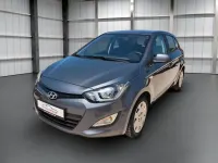 Gebraucht Hyundai i20 Trend 86 PS (63 kW) 2014 Grau Kleinwagen