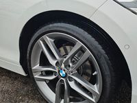 Gebraucht BMW 120 Advantage 184 PS (135 kW) 2018 Weiß Kleinwagen