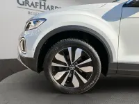 Gebraucht VW T-Roc Move 150 PS (110 kW) 2024 Pure white SUV