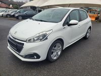 Gebraucht Peugeot 208 83 PS (61 kW) 2018 Weiß Kleinwagen