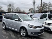 Gebraucht VW Touran Life 105 PS (77 kW) 2014 Silber Van / Kleinbus