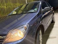 Gebraucht Opel Astra GTC 140 PS (102 kW) 2006 Limousine