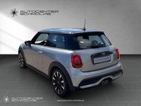 Gebraucht Mini Cooper S Classic 178 PS (130 kW) 2023 Melting silver iii Kleinwagen