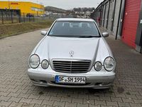 Gebraucht Mercedes E260 231 PS (169 kW) 2000 Silber Limousine