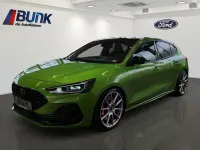 Gebraucht Ford Focus ST 280 PS (205 kW) 2024 Mean green metallic Limousine