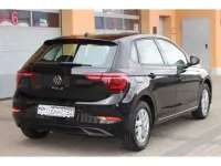 Gebraucht VW Polo Style 95 PS (69 kW) 2023 Deep black perleffekt (metallic) Kleinwagen