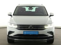 Gebraucht VW Tiguan Elegance 190 PS (139 kW) 2022 Pure white SUV